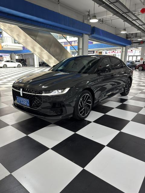 Lincoln Z 2022