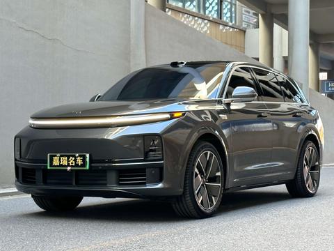 Li Auto L7 2025