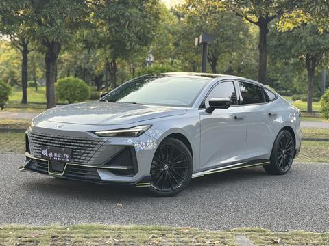 Changan UNI-V 2022