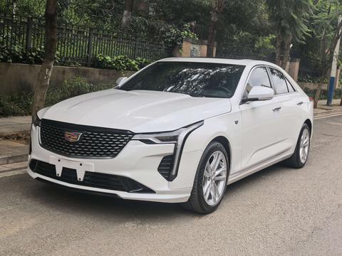 Cadillac CT4 2023