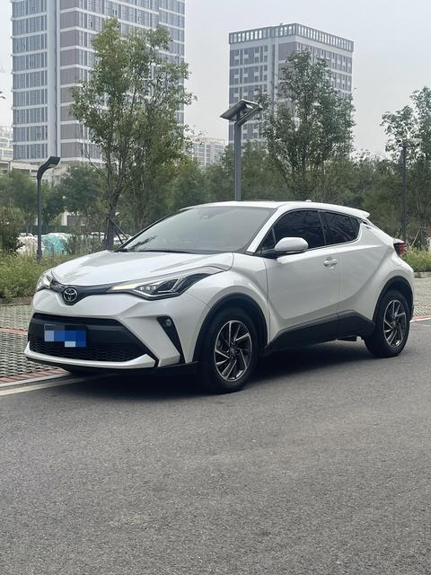 Toyota C-HR 2021