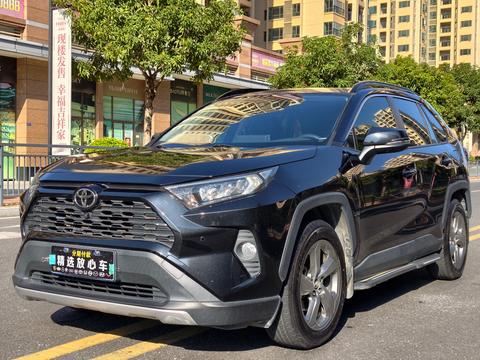 Toyota RAV4 2021
