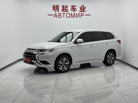 Mitsubishi Outlander 2021