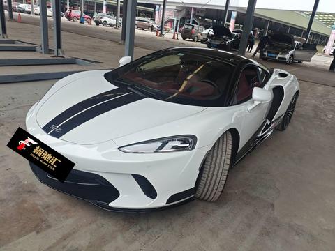 McLaren GT 2023