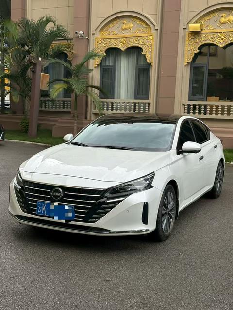 Nissan Teana 2022