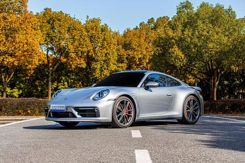 Porsche 911 2022