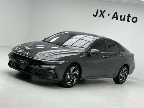 Hyundai Elantra 2023
