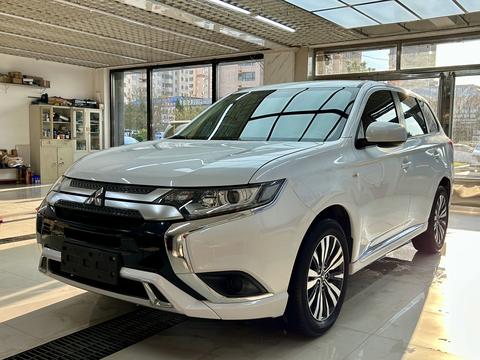 Mitsubishi Outlander 2021