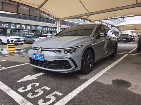 Volkswagen Golf 2021