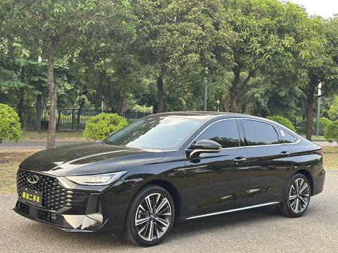Chery Arrizo 8 Pro 2025