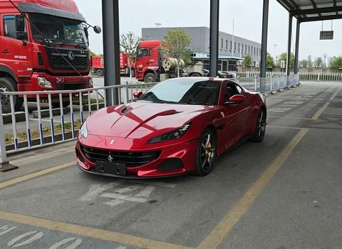 Ferrari Portofino 2021