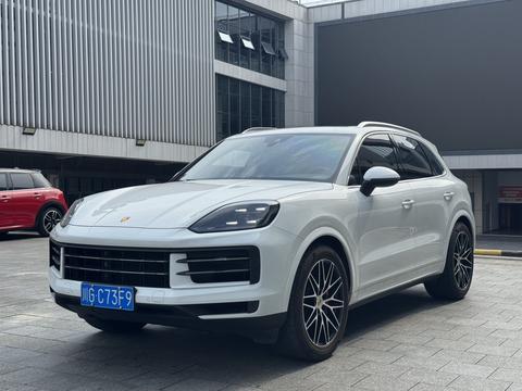 Porsche Cayenne 2024