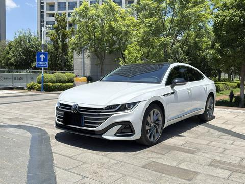 Volkswagen Passat CC 2024