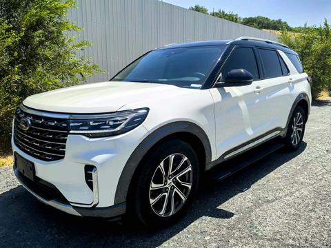 Ford Explorer 2023