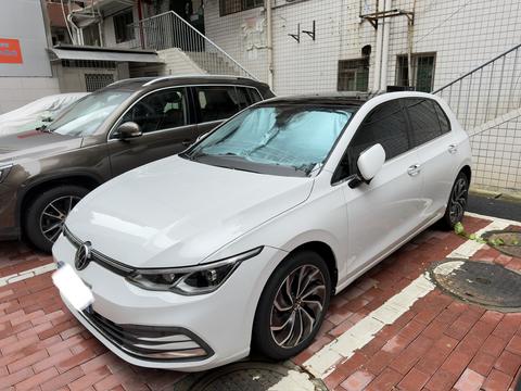 Volkswagen Golf 2021