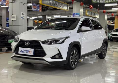 Toyota Yaris L 2021