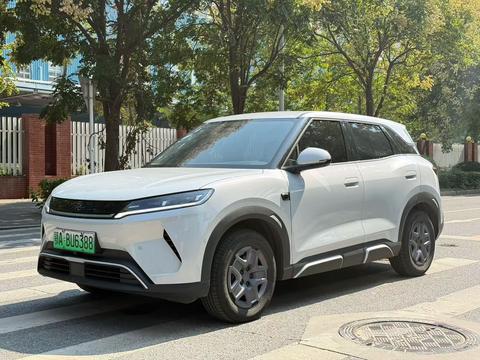 BYD Yuan UP 2025