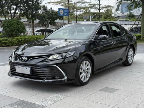 Toyota Camry 2021