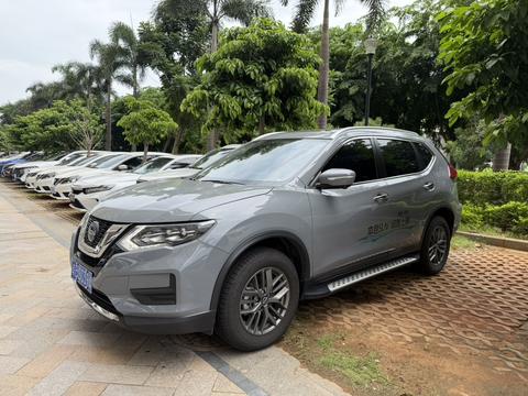 Nissan X-Trail 2025