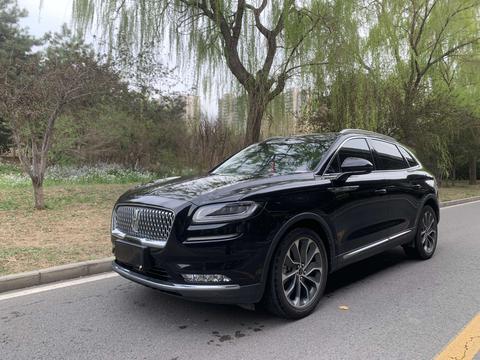 Lincoln Nautilus 2021