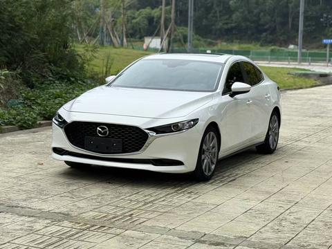 Mazda 3 Axela 2020
