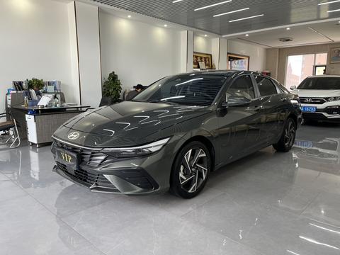 Hyundai Elantra 2023