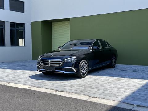 Mercedes-Benz E-Class 2022