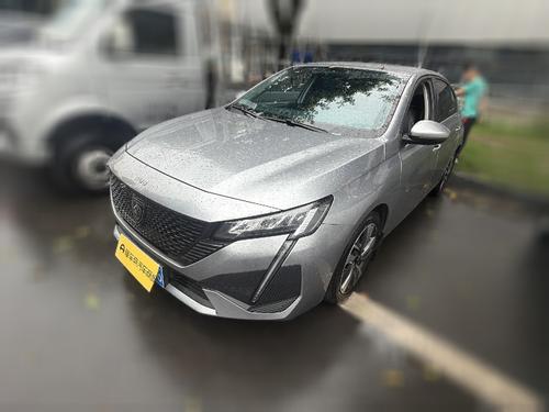 Peugeot 408 2022