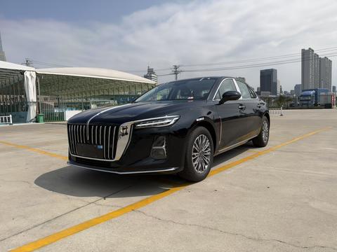 Hongqi H5 2025