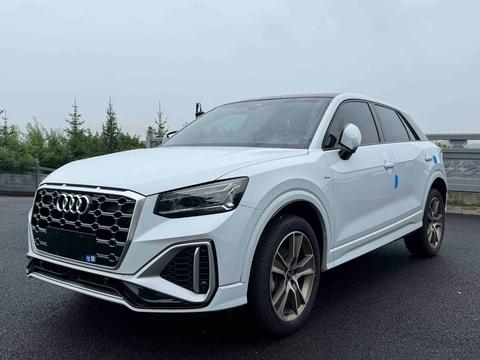 Audi Q2L 2022