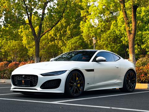 Jaguar F-Type 2024