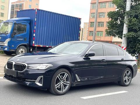 BMW 5 Series 2022