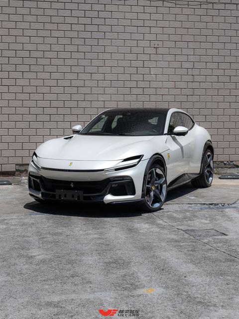 Ferrari Purosangue 2022