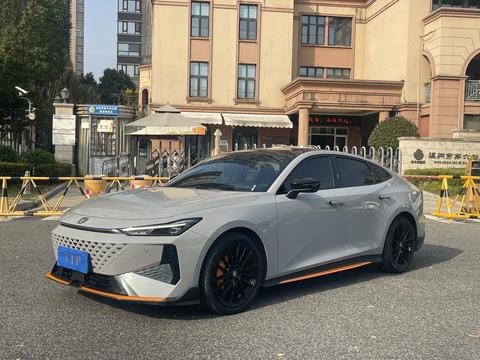 Changan UNI-V 2024