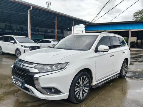 Mitsubishi Outlander 2021