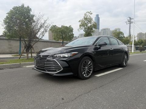 Toyota Avalon 2022