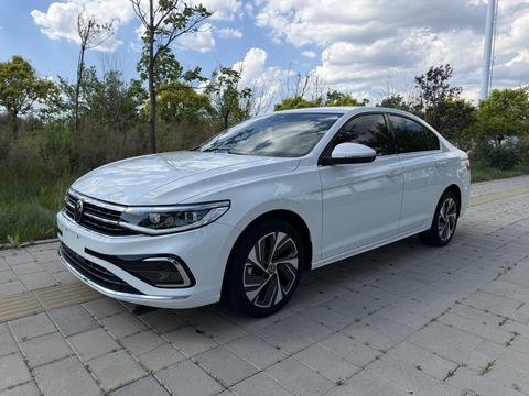 Volkswagen Bora 2023