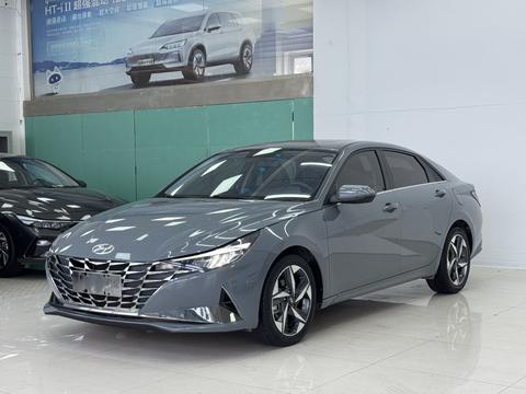 Hyundai Elantra 2022