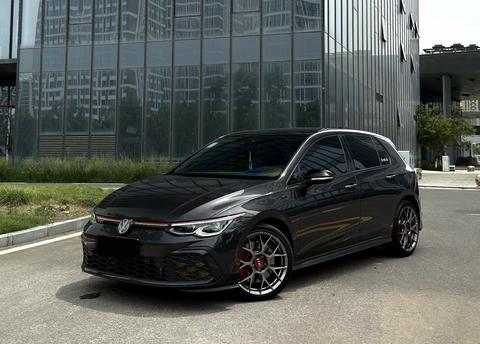 Volkswagen Golf GTI 2021