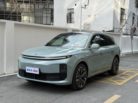 Li Auto L6 2025