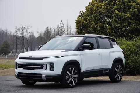 Geely Icon 2023