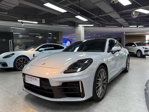Porsche Panamera 2024