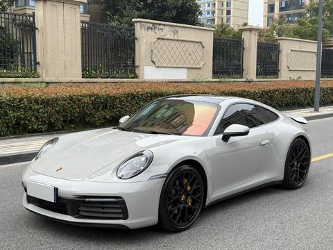 Porsche 911 2023