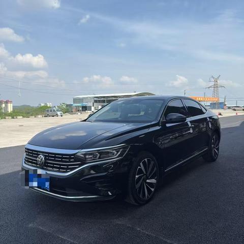 Volkswagen Passat 2022
