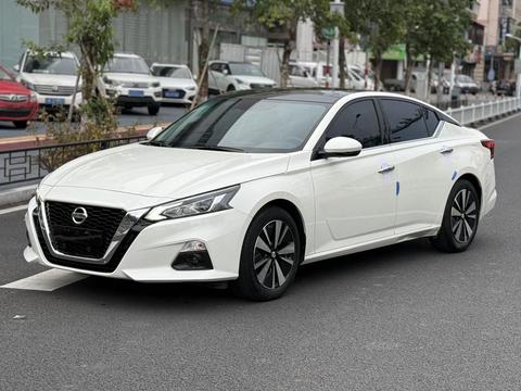 Nissan Teana 2021