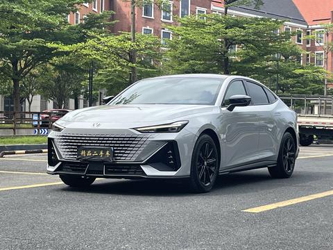 Changan UNI-V 2022