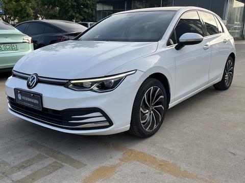 Volkswagen Golf 2021