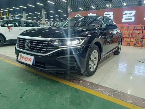 Volkswagen Passat 2024