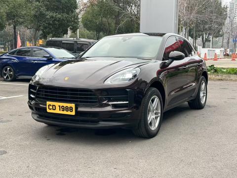 Porsche Macan 2021