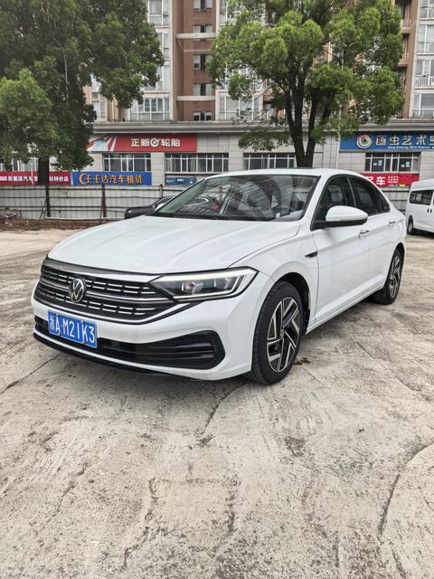 Volkswagen Sagitar 2023